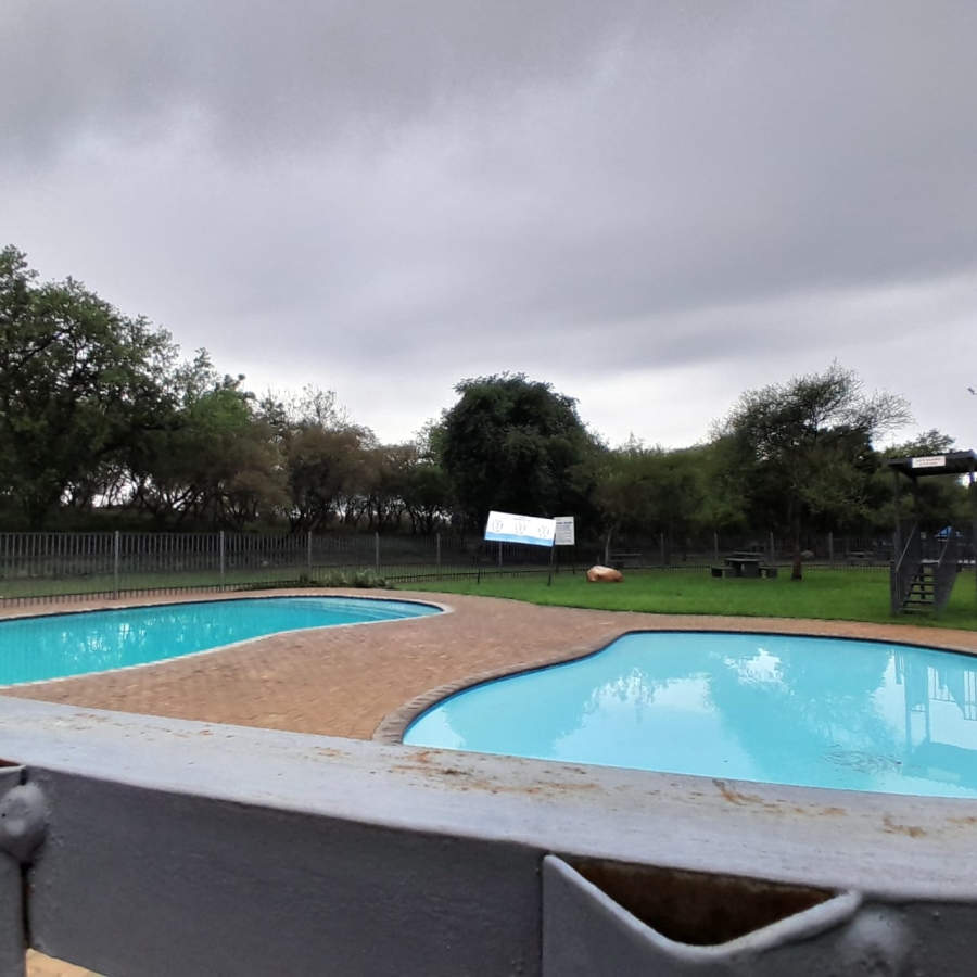 3 Bedroom Property for Sale in Waterkloof East North West